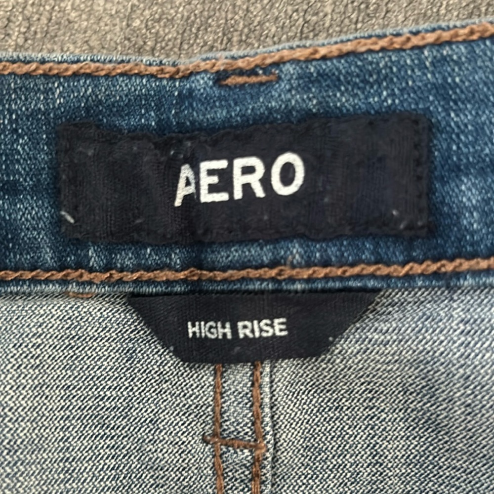 Aeropostale (Aero) high rise women’s denim skirt. Size 14